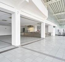 Großzügig & Vielseitig: 580 m² Kantinenfläche oder Showroom mit Außenterrasse - Buxtehude