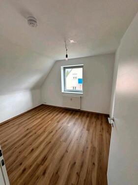 Foto - 2 Zimmer Dachgeschoßwohnung zur Miete in Trossingen