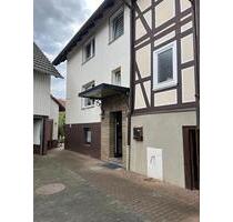 Großzügiges Einfamilienhaus mit traumhaftem Garten zu vermieten - Berkatal