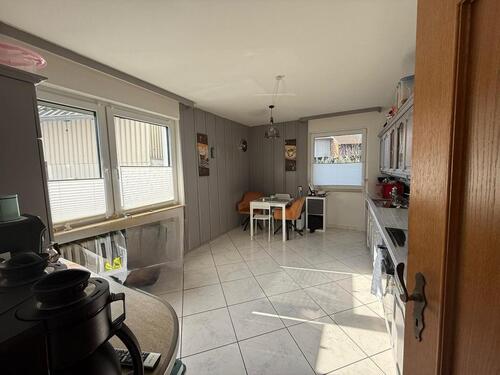 Foto - 6 Zimmer Etagenwohnung in Berkatal