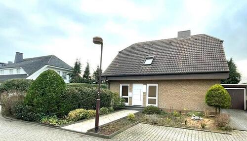 Foto - Freistehendes Einfamilienhaus in Duisburg Rahm