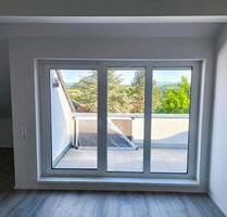 Hochmoderne Neubau Wohnung DG Neckartailfingen