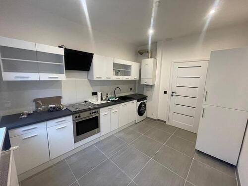 Foto - Wohnung zu Vermieten 2 Zimmer - 1.500,00&nbsp;EUR Kaltmiete, ca.&nbsp; 60,00&nbsp;m&sup2;