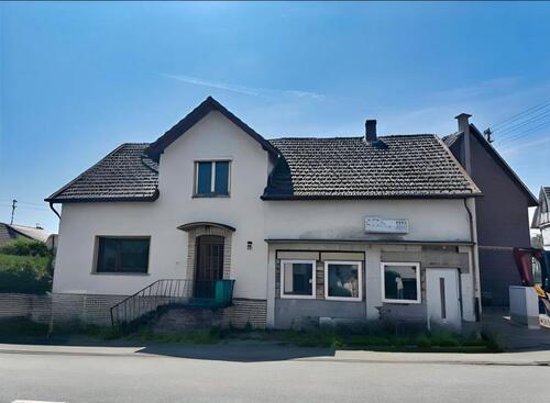 Foto - 4 Zimmer Einfamilienhaus zum Kaufen in Etzbach