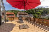 Foto - Helle Obergeschosswohnung mit Wintergarten und großer Terrasse-