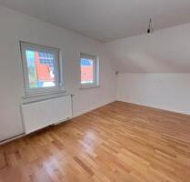 Charmante helle 3- Zimmer Dachgeschosswohnung in Balinger Teilort - Rangendingen