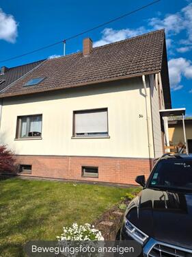 Foto - 1 FH in Roden sehr ruhige Lage , viel Potenzial