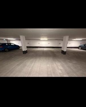 Foto - Tiefgaragenstellplatz - 130,00&nbsp;EUR Miete,