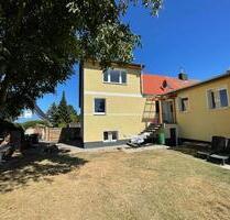 Doppelhaushälfte mit großen Garten in Irxleben zu verkaufen - Hohe Börde