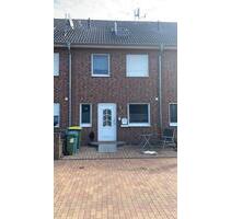 Einfamilien (Reihenhaus ) - 415.000,00 EUR Kaufpreis, in Oberhausen (PLZ: 46117) Osterfeld