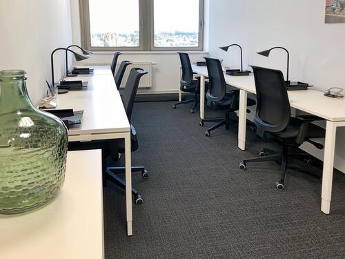 Foto - Privater Büroraum für 5 Person in Regus Ost
