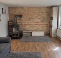 Charmante Doppelhaushälfte nahe Plau am See – modernisiert und mit Hof