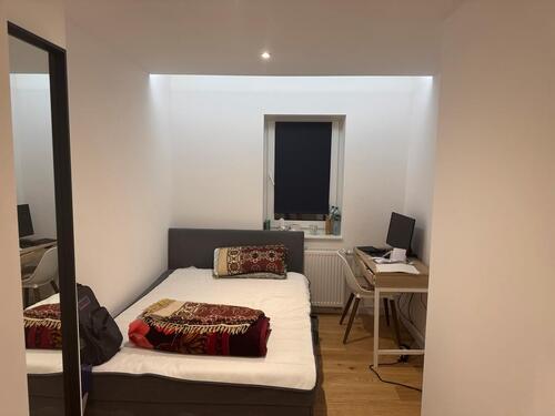 Foto - Möbliertes Zimmer zur Zwischenmiete