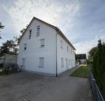 Wohlfühloase für Großfamilien: DHH mit 6 Zimmern und 3 Badezimmer - Unterschleißheim