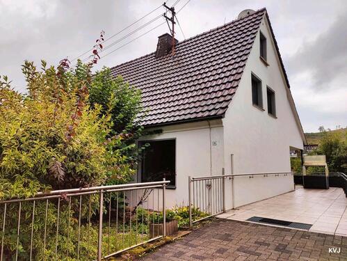 Foto - Große Mietwohnung - 850,00 EUR Kaltmiete,