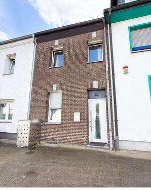 Foto - Charmantes Reihenhaus mit 5 Zimmern in Heinsberg