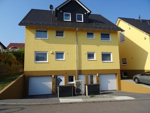 Foto - Doppelhaushälfte in Neuenstadt - 550.000,00&nbsp;EUR Kaufpreis, ca.&nbsp; 150,00&nbsp;m&sup2;