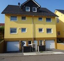 Doppelhaushälfte in Neuenstadt - 550.000,00&nbsp;EUR Kaufpreis, ca.&nbsp; 150,00&nbsp;m&sup2; in Neuenstadt am Kocher (PLZ: 74196)