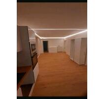 Kernsanierte Wohnung mitten in Perl, Fußbodenheizung, Einbauküche