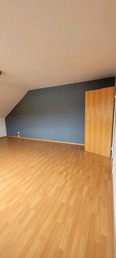 Foto - 3 Zimmer Dachwohnung - 800,00&nbsp;EUR Kaltmiete, ca.&nbsp; 70,00&nbsp;m&sup2;