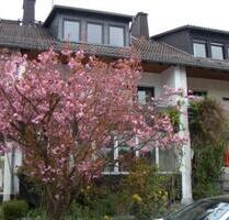 Gepflegte Doppelhaushälfte 7 Zimmer in Wiesbaden-Naurod