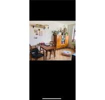 Zwischenmiete - 430,00&nbsp;EUR Kaltmiete, ca.&nbsp; 64,00&nbsp;m&sup2; in Leipzig (PLZ: 04318) Ost