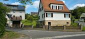 Foto - Kleines Haus mit Garten und Garage zu verkaufen
