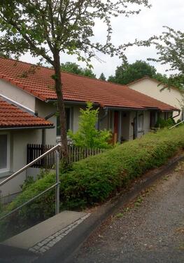 Foto - Mit WBS: Reihenhaus mit Terrasse - Vermietung nur mit passendem WBS !!!