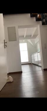 Foto - lichtdurchflutete Maisonette DG-Whg in D-Benrath zu vermieten