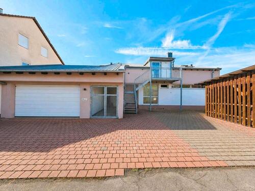 Foto - 15 Zimmer Mehrfamilienhaus, Wohnhaus zum Kaufen in Haßfurt