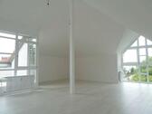 Foto - Vermietete DG-Wohnung mit Loggia – attraktive Kapitalanlage
