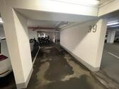 Foto - Tiefgaragenstellplatz - 60,00&nbsp;EUR Miete,