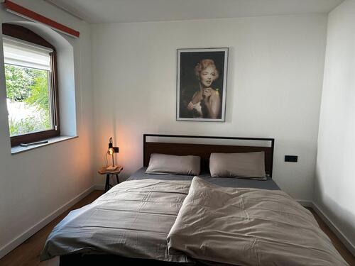 Foto - Helles, voll möbliertes Studio-Apartment mit Parkplatz - SHA