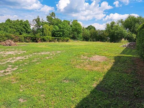 Foto - Eingezäuntes Ackerland - 350,00 EUR Kaltmiete, ca.  0,00 m²