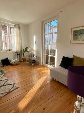 Foto - Schöne 2-ZKB . Altbauwohnung mitten in Baden-Baden