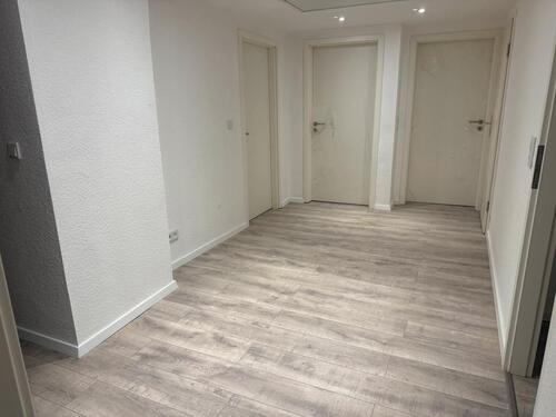 Foto - 4.5 Zimmer Dachgeschoßwohnung zur Miete in Duisburg