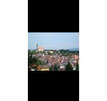 Gewerbefläche im EG ca. 50qm - direkt am Marktplatz - ab 1.4.2026 - Hengersberg