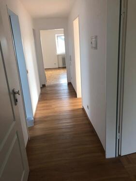 Foto - 2.5 Zimmer Dachgeschoßwohnung zur Miete in Trossingen