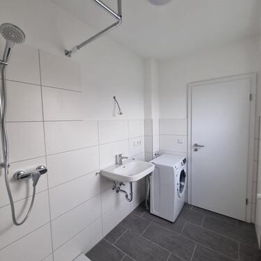 Foto - 2-Zi.-Whg. (Einliegerwohnung) NUR AN WOCHENENDPENDLER!!