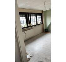 Hausverkauf - 385.000,00&nbsp;EUR Kaufpreis, ca.&nbsp; 100,00&nbsp;m&sup2; in Alsdorf (PLZ: 52477)