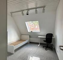WG-Zimmer in Stuttgart Süd - 575,00&nbsp;EUR Kaltmiete, ca.&nbsp; 89,00&nbsp;m&sup2; in Stuttgart (PLZ: 70199) Stuttgart-Süd