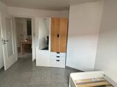 Foto - 13 Zimmer Dachgeschoßwohnung zur Miete in Stuttgart