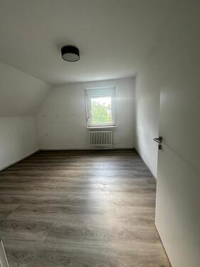 Foto - Helle 4 Zimmer DG-Wohnung in Herford, auch für WG geeignet