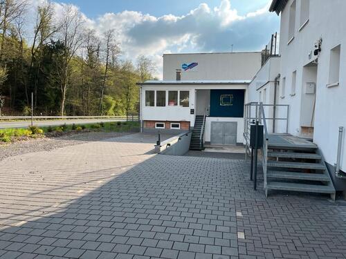 Foto - Parkplatz Stellplatz - 250,00&nbsp;EUR Miete,