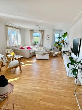 Foto - Großzügige 5,5-Zimmer-Wohnung in Auenwald