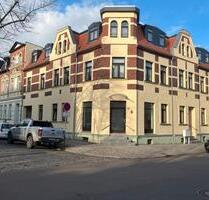 lichtdurchfluteter kleiner Eckladen freut sich auf deinen Businessplan - Bernburg (Saale)