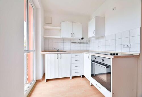 Foto - Charmante 2-Raum-Wohnung in Schloßchemnitz – barrierefrei, renoviert, Einbauküche & mit Balkon