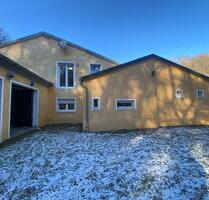 Wohnung mit Doppelgarage Lager in Alleinlage zu vermieten! - Bruchsal