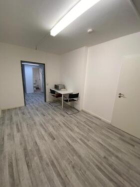 Foto - Büro in Ottobrunn mit Pantryküche, Dusche und WC zu vermieten