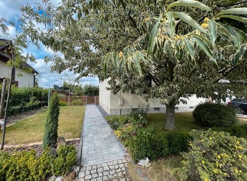 Foto - Einfamilienhaus mit großem Garten, saniert, sofort bezugsfertig